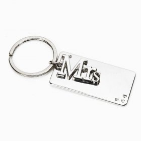 Set of 2 Engravable Keyrings - Mr & Mrs