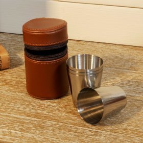 8oz Chequered Faux Leather Hip Flask & Shot Glass